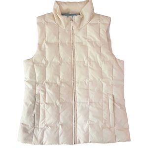 GAP All White Full Zip Quilted Puffer Down Winter Casual Insulated Vest EUC M